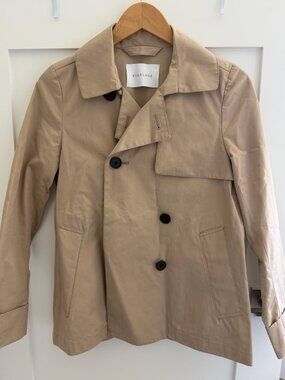 Women's Everlane beige Swing Trench Coat Size XS - Excellent Condition!
